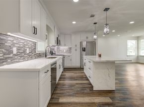 6027 Kenilwood Drive, Houston TX 77033