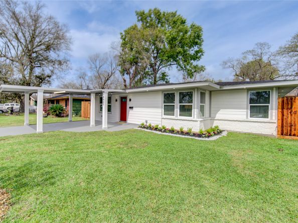 6027 Kenilwood Drive, Houston TX 77033