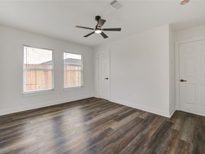 6027 Kenilwood Drive, Houston TX 77033