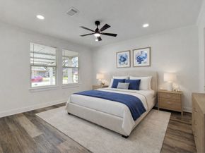 6027 Kenilwood Drive, Houston TX 77033