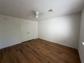 11703 Lakeside Place Drive 229, Houston TX 77077