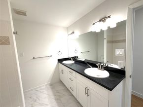 11703 Lakeside Place Drive 229, Houston TX 77077