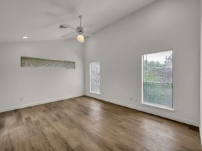 11703 Lakeside Place Drive 229, Houston TX 77077