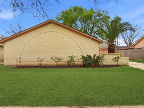 9211 Benning Drive, Houston TX 77031