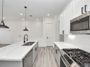 3010 Jensen Springs Lane, Houston TX 77026