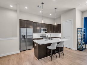 144 Knightsbridge Park Lane, Houston TX 77018