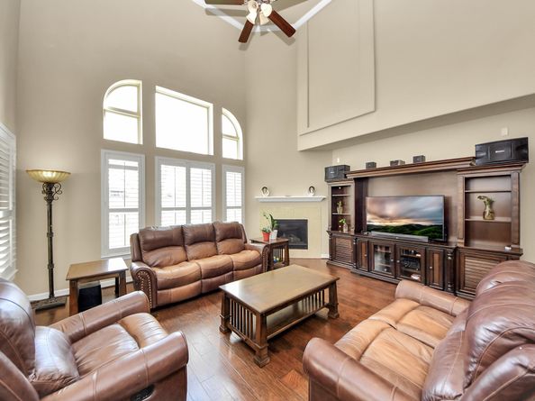 6619 Brady Springs Lane, Sugar Land TX 77479