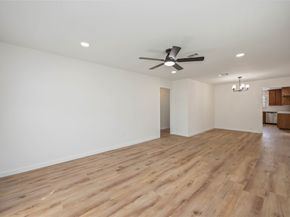 5942 Ridgeway Drive, Houston TX 77033