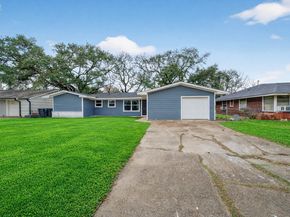 6026 Ridgeway Drive, Houston TX 77033