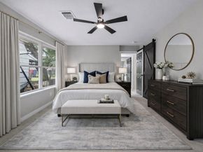 6026 Ridgeway Drive, Houston TX 77033