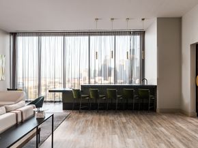 1711 Allen Parkway 1905, Houston TX 77019
