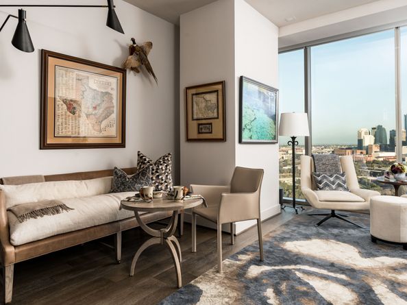 1711 Allen Parkway 1905, Houston TX 77019