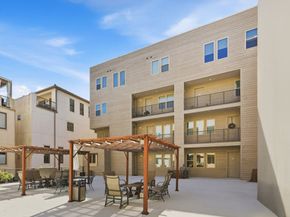 4819 Caroline Street 103, Houston TX 77004