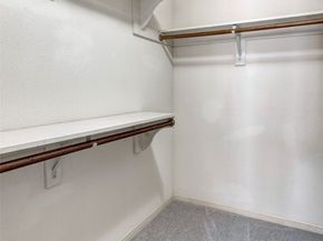 7350 Kirby 24, Houston TX 77030