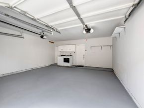 7350 Kirby 24, Houston TX 77030