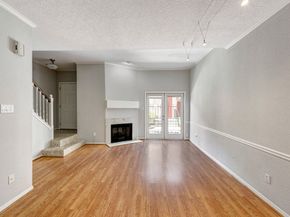 7350 Kirby 24, Houston TX 77030