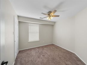 157 E Summerhaze Circle, The Woodlands TX 77382