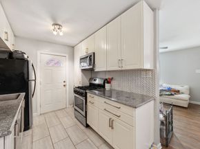 4427 Jefferson Street, Houston TX 77023