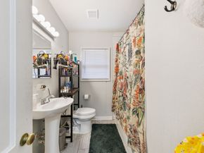 4427 Jefferson Street, Houston TX 77023