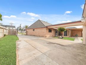 15319 La Paloma Drive, Houston TX 77083