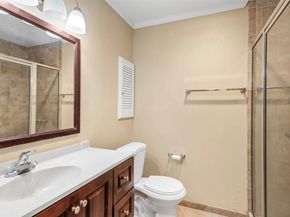 5207 Arboles Drive, Houston TX 77035