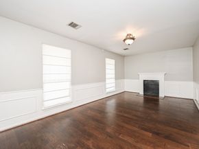 6555 Grovewood Lane, Houston TX 77008