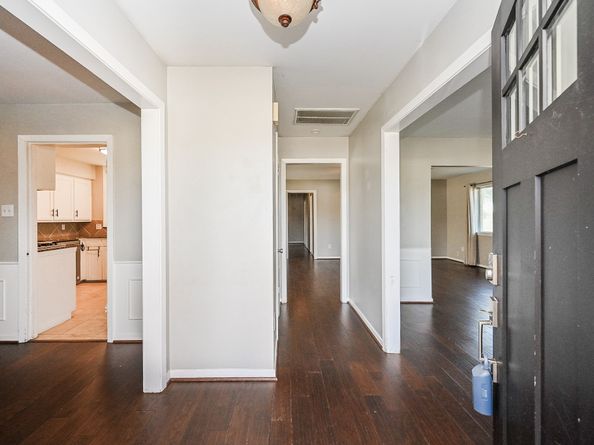 6555 Grovewood Lane, Houston TX 77008