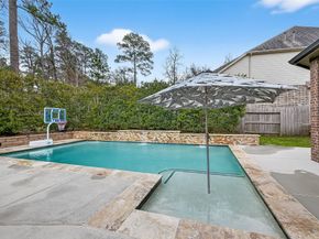 2038 Graystone Hills Drive, Conroe TX 77304