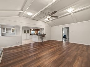 206 Briar Hill Drive, Houston TX 77042