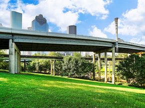 3331 DAmico Street 401, Houston TX 77019