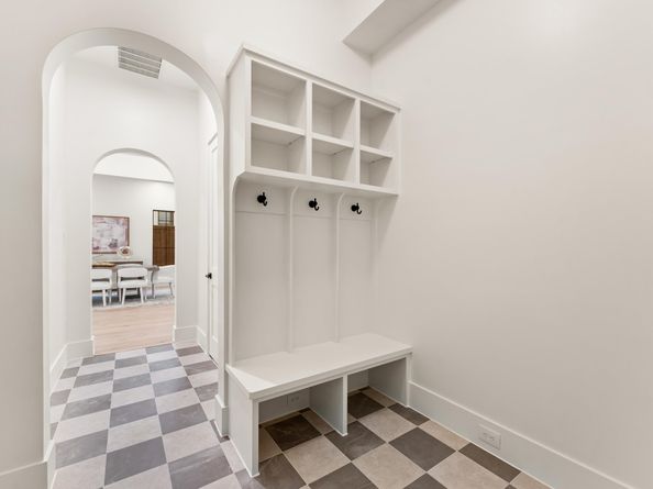 203 E 24th Street, Houston TX 77008
