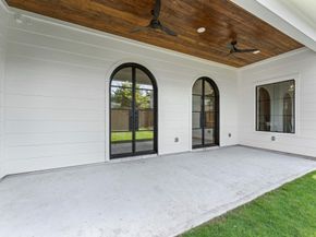 203 E 24th Street, Houston TX 77008