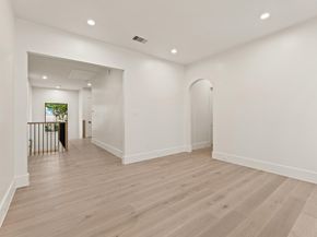 203 E 24th Street, Houston TX 77008