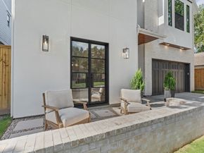 203 E 24th Street, Houston TX 77008