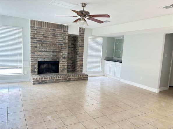 15526 Barbarossa Drive, Houston TX 77083