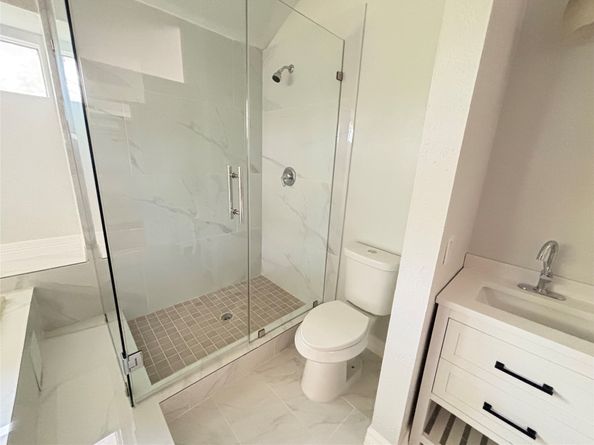 15526 Barbarossa Drive, Houston TX 77083