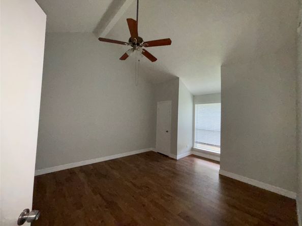 15526 Barbarossa Drive, Houston TX 77083