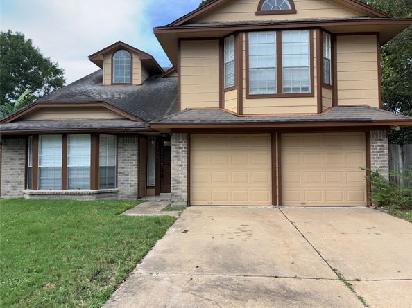 15526 Barbarossa Drive, Houston TX 77083