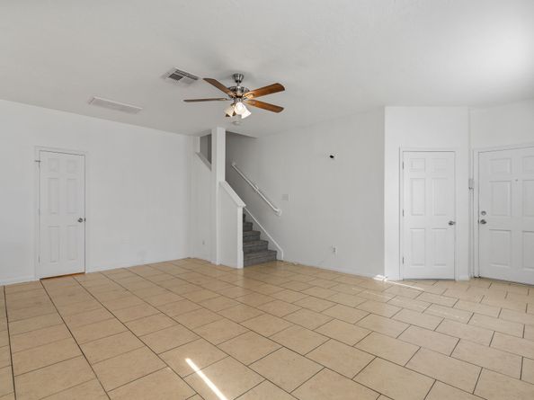 5010 Kale Court, Houston TX 77066