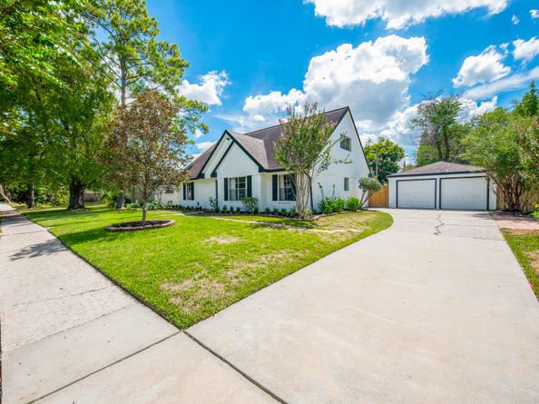 12507 Whittington Drive, Houston TX 77077