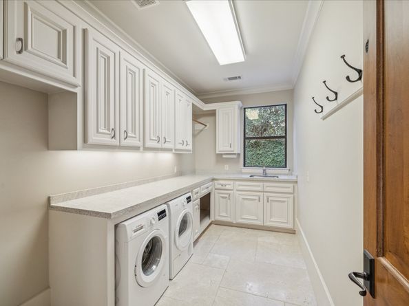 1006 River Glynn Drive, Hunters Creek Village TX 77063
