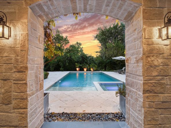 1006 River Glynn Drive, Hunters Creek Village TX 77063