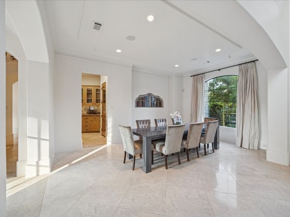 1006 River Glynn Drive, Hunters Creek Village TX 77063