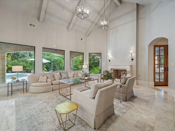 1006 River Glynn Drive, Hunters Creek Village TX 77063