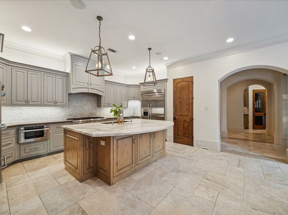 1006 River Glynn Drive, Hunters Creek Village TX 77063