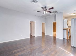 1606 Ruthven Street, Houston TX 77019