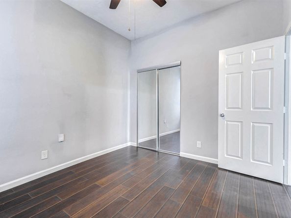 1606 Ruthven Street, Houston TX 77019