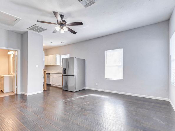 1606 Ruthven Street, Houston TX 77019