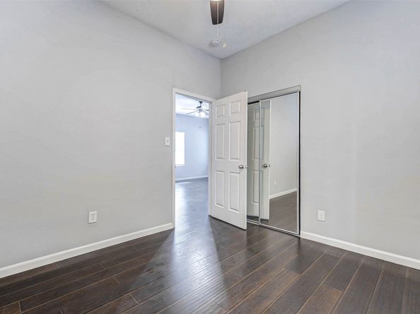 1606 Ruthven Street, Houston TX 77019