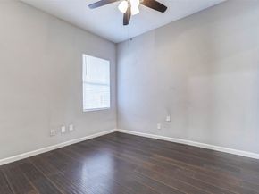 1606 Ruthven Street, Houston TX 77019